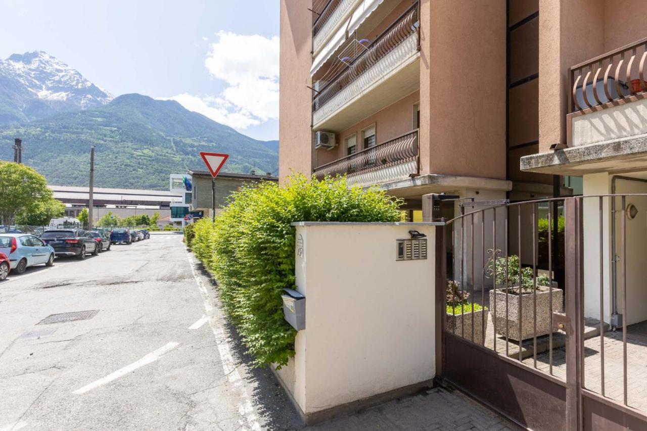 Casa Vacanze- Debra Aosta Exteriér fotografie